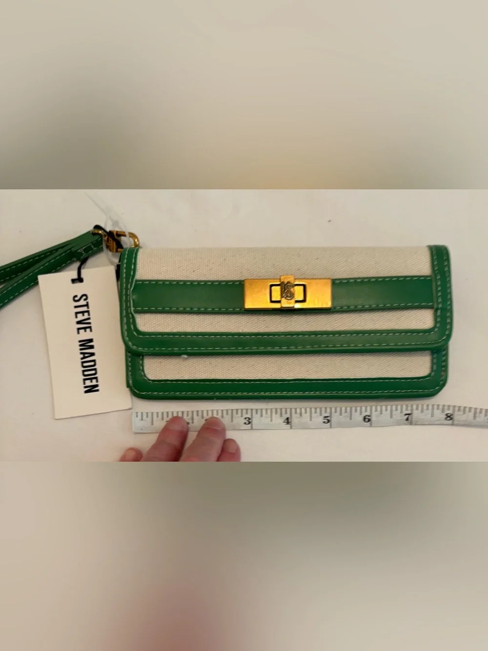 STEVE MADDEN New BBELTY Canvas 100% Cotton Natural Wallet Green Trim Snap Zip